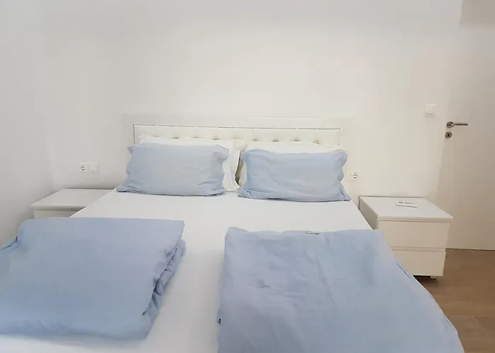 Vintage Apartment